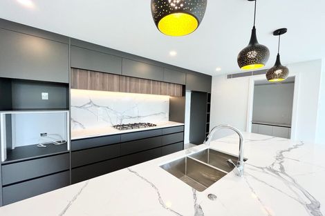 Photo of property in 35 Clyside Avenue, Half Moon Bay, Auckland, 2012