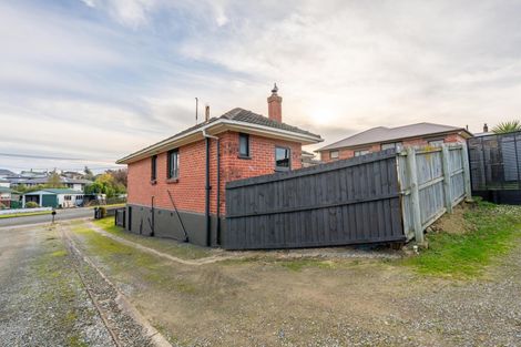 Photo of property in 32 Mowbray Street, Watlington, Timaru, 7910