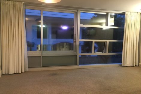 Photo of property in St Pauls Apartments, 58/43u Mulgrave Street, Thorndon, Wellington, 6011