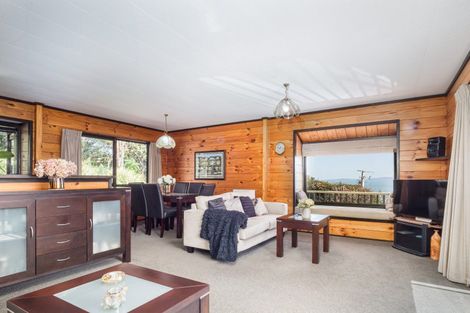 Photo of property in 17 Adams Road, Thornton Bay, Thames, 3575