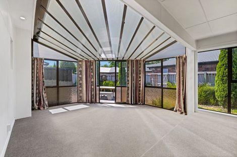 Photo of property in 196 Cranford Street, St Albans, Christchurch, 8014