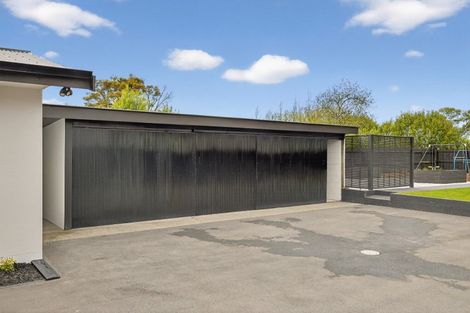 Photo of property in 75 Englefield Road, Northwood, Christchurch, 8051