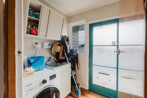 Photo of property in 42 Irvine Street, Frankton, Hamilton, 3204