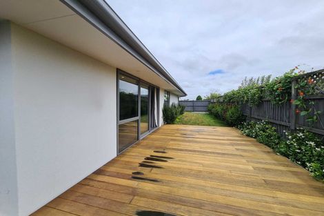 Photo of property in 22 Stationmasters Way, Prebbleton, 7604