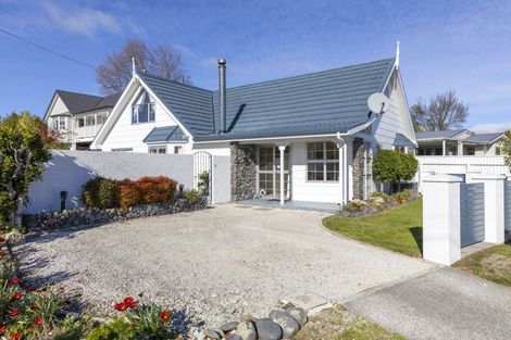 Photo of property in 26 Aubrey Crescent, Rainbow Point, Taupo, 3330