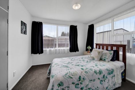 Photo of property in 40 Rewa Street, Inglewood, 4330