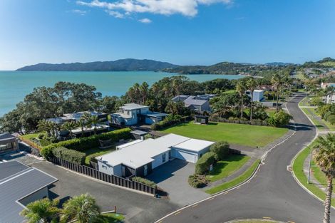 Photo of property in 38 Bayside Drive, Coopers Beach, 0420