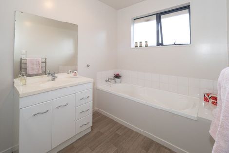 Photo of property in 13b Wilkin Street, Tinwald, Ashburton, 7700