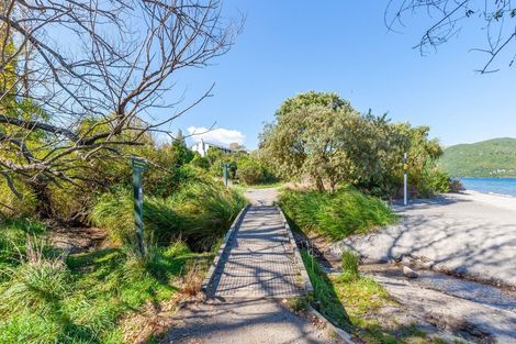 Photo of property in 36 The Fairways, Kinloch, Taupo, 3377