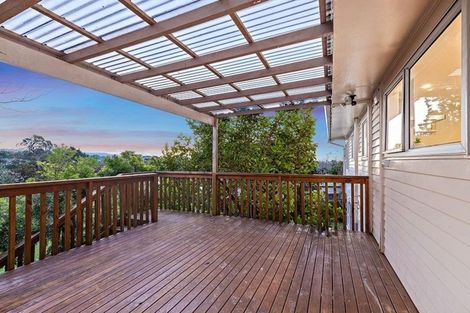 Photo of property in 3 Seabar Place, Glen Eden, Auckland, 0602