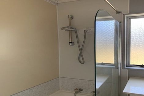 Photo of property in 24a Plunket Avenue, Petone, Lower Hutt, 5012