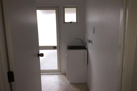 Photo of property in 48 Strid Road, Te Atatu South, Auckland, 0610