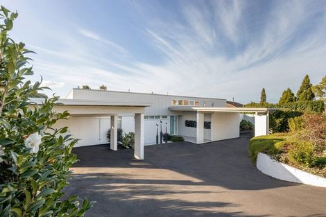 Photo of property in 75 Sutherland Road, Brookfield, Tauranga, 3110