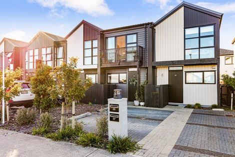 Photo of property in 37 Treloar Crescent, Hobsonville, Auckland, 0616