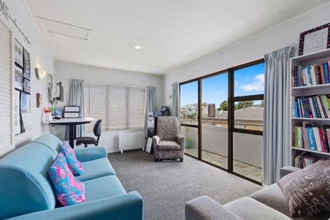 Photo of property in 36a Campbell Road, Mount Maunganui, 3116