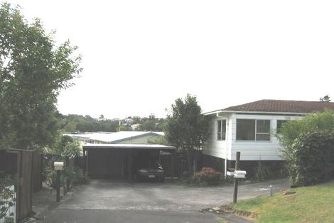Photo of property in 2/34c Sunnynook Road, Sunnynook, Auckland, 0620