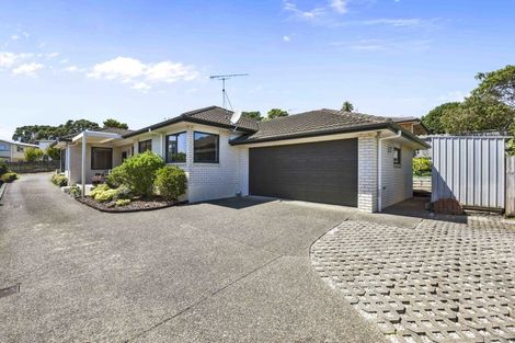 Photo of property in 8 Jelas Road, Red Beach, 0932