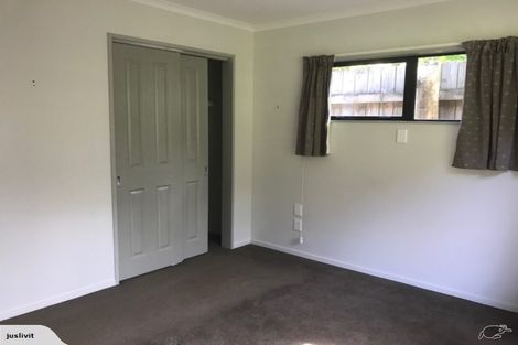 Photo of property in 17a Raumati Terrace, Khandallah, Wellington, 6035