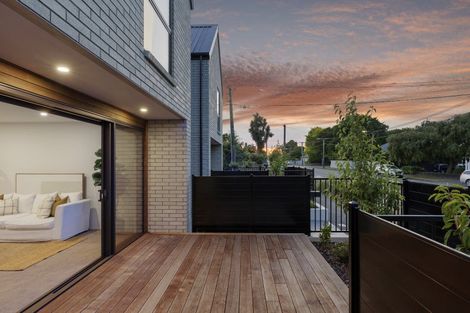 Photo of property in 156 Westminster Street, Mairehau, Christchurch, 8013