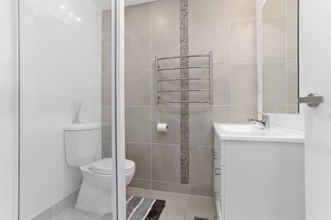 Photo of property in 115/17 Link Crescent, Stanmore Bay, Whangaparaoa, 0932