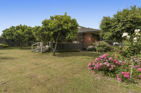 Photo of property in 4 Ashwood Grove, Omokoroa, 3114