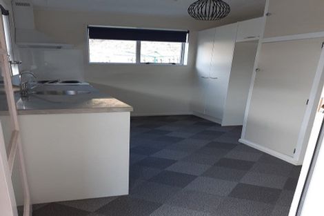 Photo of property in 21 Kendal Grove, Wainuiomata, Lower Hutt, 5014