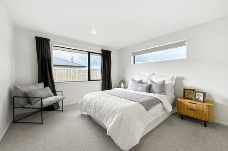 Photo of property in 16 Mehrtens Crescent, Woodend, 7610