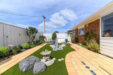 Photo of property in 1/89 Nile Road, Milford, Auckland, 0620