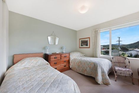 Photo of property in 34 Moana View Road, Waikawa, Picton, 7220