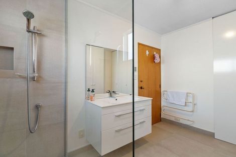 Photo of property in 23b Kawarau Place, Frankton, Queenstown, 9300