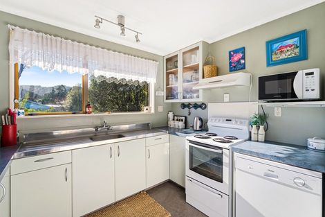 Photo of property in 21f1- Roband Crescent, Brown Owl, Upper Hutt, 5018