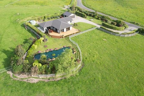Photo of property in 67 Albert Road, Tokomaru, Palmerston North, 4474