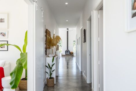 Photo of property in 194 Wood Street, Woodside, Greytown, 5794