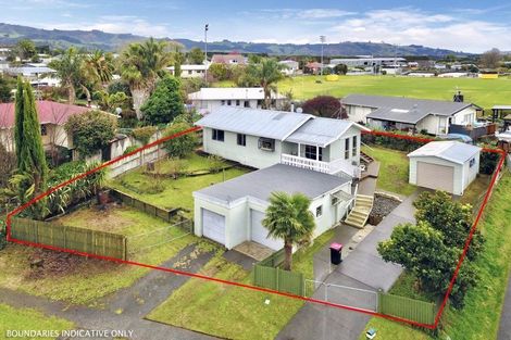 Photo of property in 9 Milsom Place, Te Puke, 3119