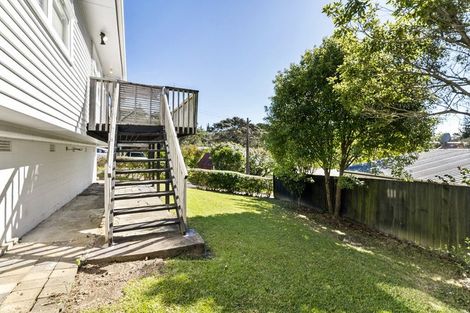 Photo of property in 1/16 Weldene Avenue, Glenfield, Auckland, 0629