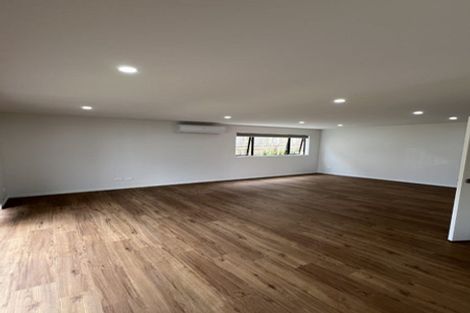 Photo of property in 38 Greenhill Crescent, Pakuranga, Auckland, 2010