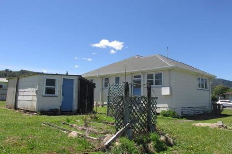 Photo of property in 8 Plaskett Street, Reefton, 7830