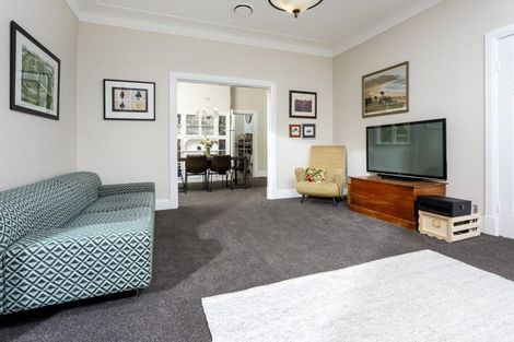 Photo of property in 181a Greenhithe Road, Greenhithe, Auckland, 0632