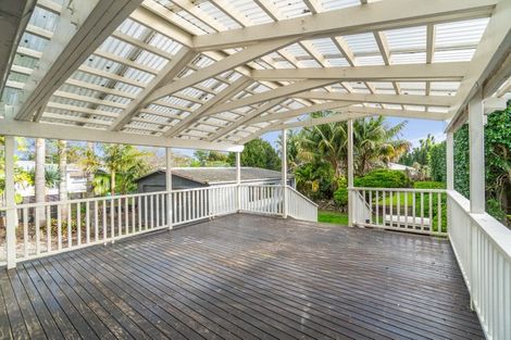 Photo of property in 13 Amberley Avenue, Te Atatu South, Auckland, 0610