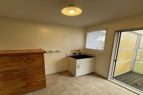 Photo of property in 220 Waitemata Drive, Ranui, Auckland, 0612
