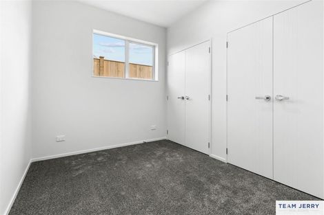 Photo of property in 43 Tributary Parade, Karaka, 2113