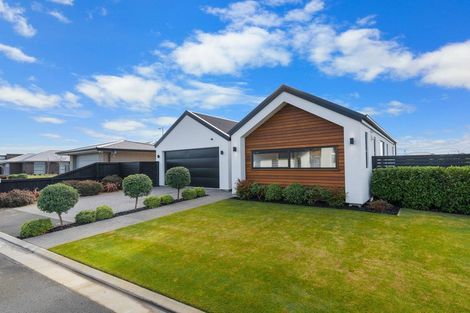 Photo of property in 3 Fry Place, Rolleston, 7614