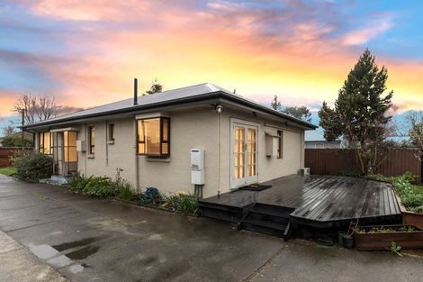 Photo of property in 65 Northcote Road, Northcote, Christchurch, 8052