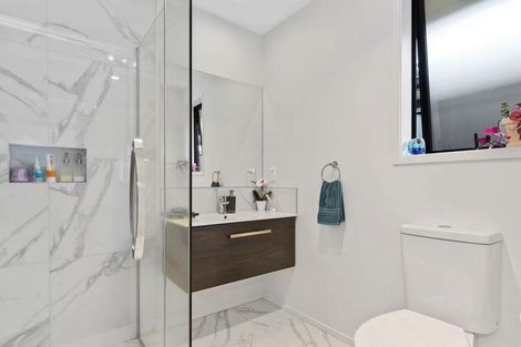 Photo of property in 21 Taffe Crescent, Pyes Pa, Tauranga, 3112