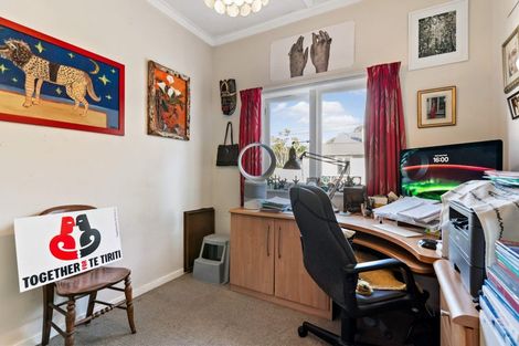 Photo of property in 20 Lake Road, Devonport, Auckland, 0624
