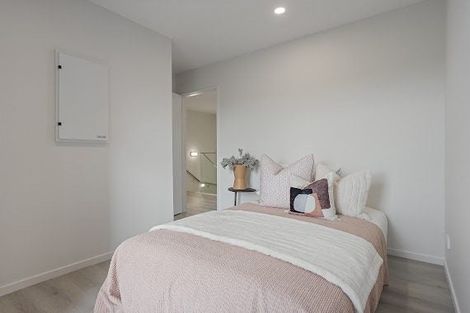 Photo of property in 5/191 Rathgar Road, Henderson, Auckland, 0610