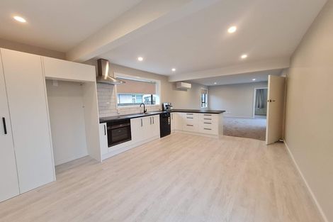 Photo of property in 10 Larch Place, Casebrook, Christchurch, 8051