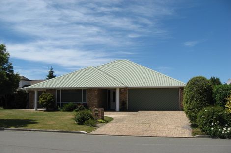 Photo of property in 10 Wiltshire Mews, Avonhead, Christchurch, 8042