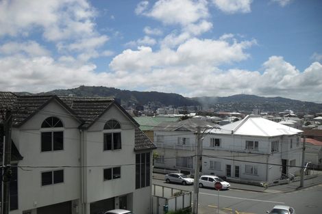 Photo of property in 117u6 Austin Street, Mount Victoria, Wellington, 6011
