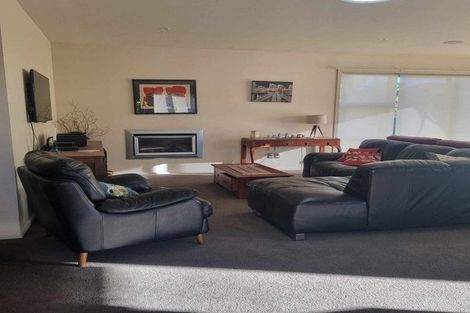 Photo of property in 12 Islington Place, Wanaka, 9305